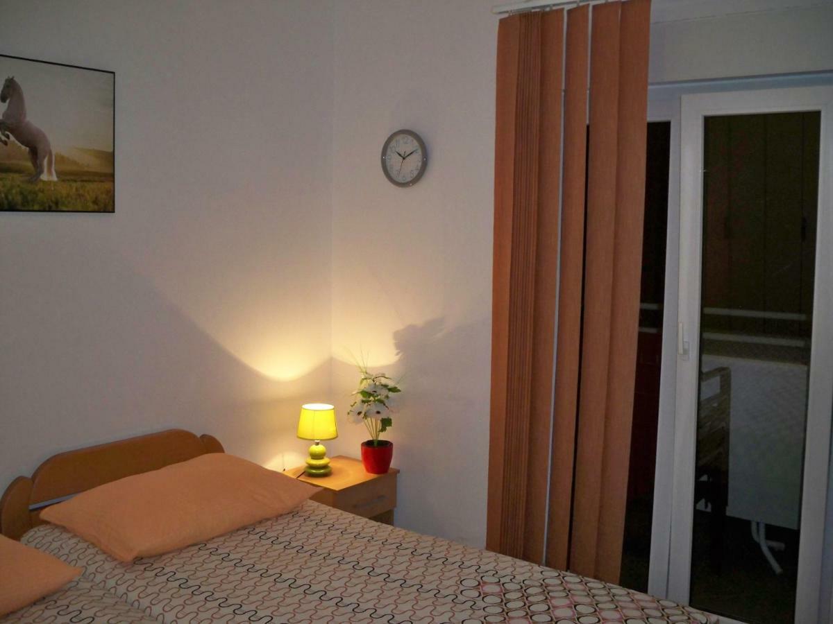 Apartmani Perkovic Baška Voda Eksteriør billede