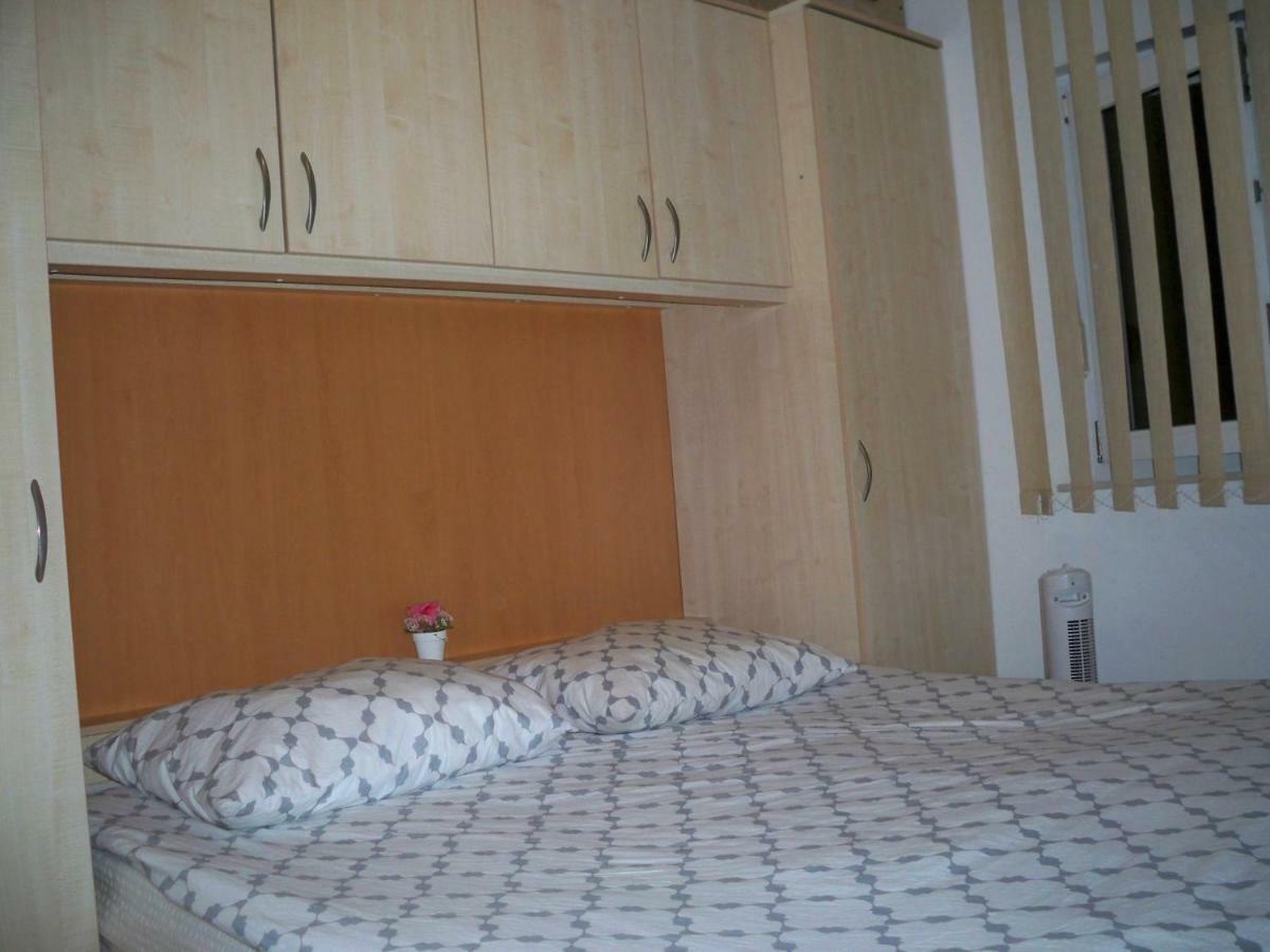 Apartmani Perkovic Baška Voda Eksteriør billede